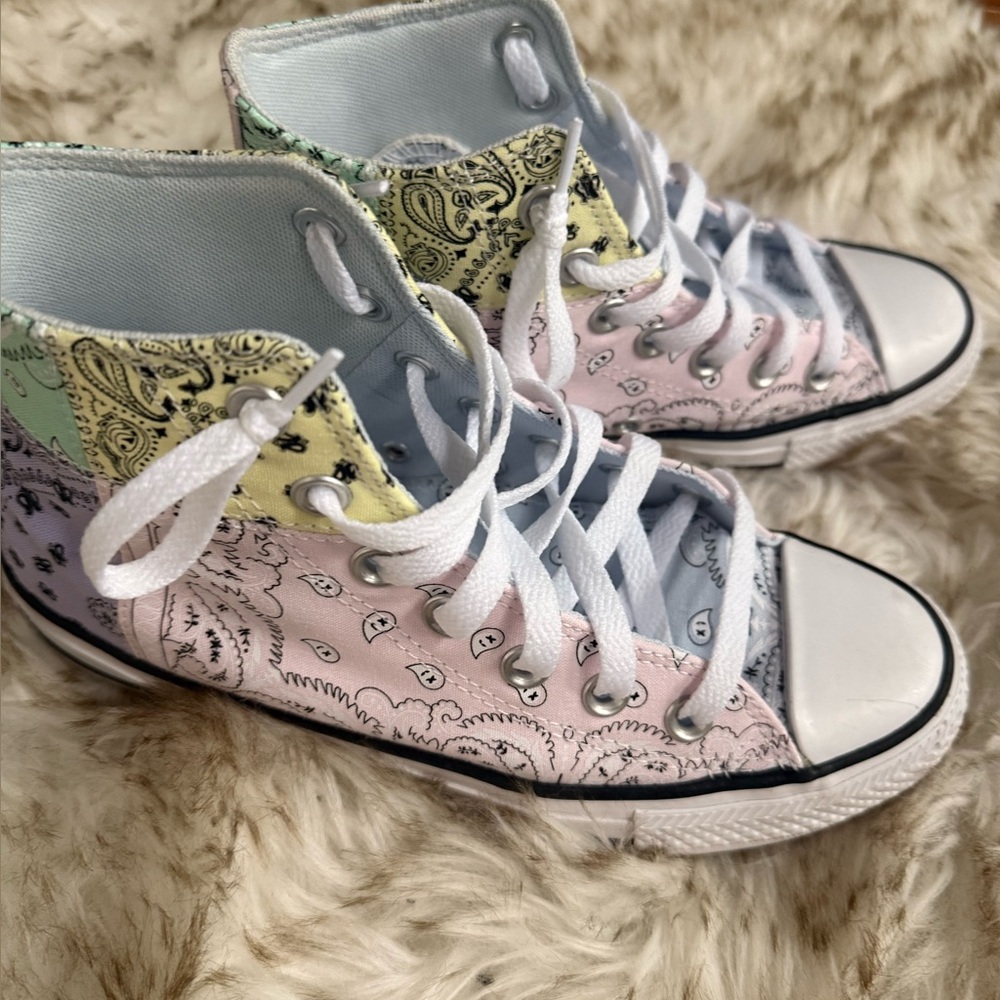 Converse Pastel Bandana